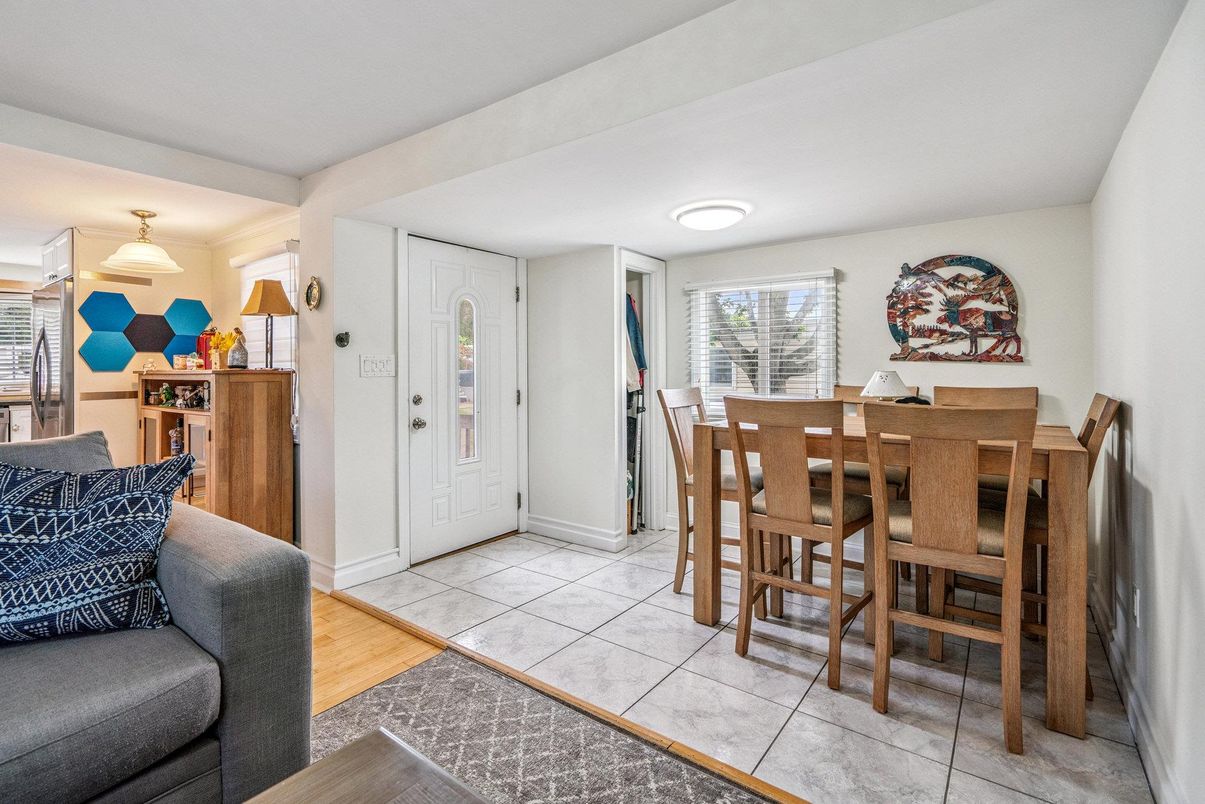 Dining room, Interior, Wood Texture Flooring