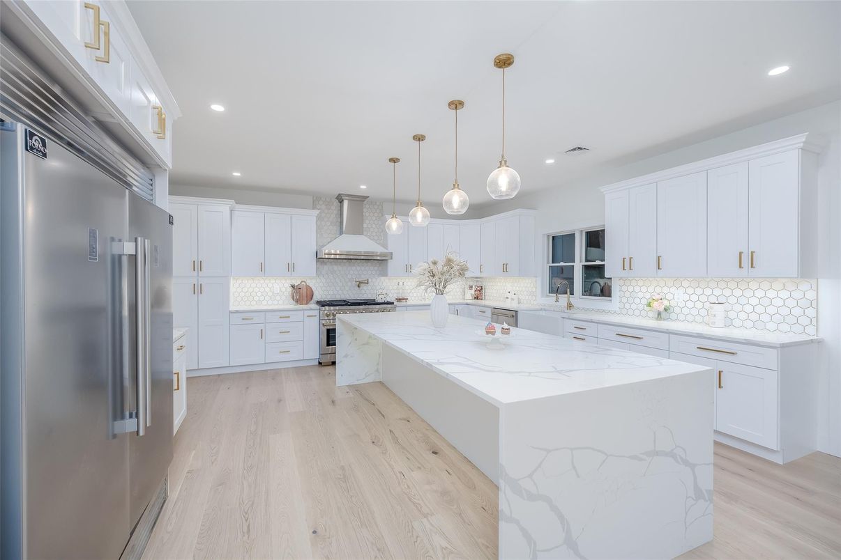 Interior, Kitchen, Pendant Lights, Recessed Lighting, Stainless Steel Appliances, Wood Texture Flooring
