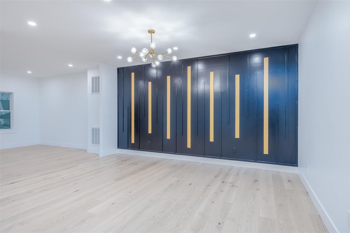 Empty room, Interior, Pendant Lights, Recessed Lighting, Wood Texture Flooring