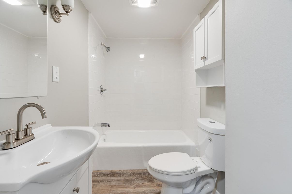 Bathroom, Interior, Wood Texture Flooring