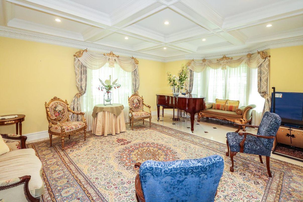 Interior, Living room, Piano, Recessed Lighting