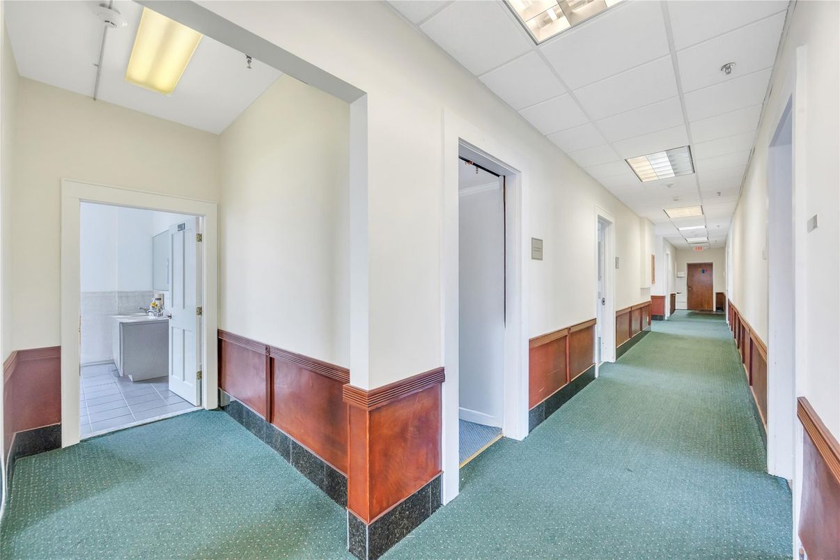 Interior, Recessed Lighting