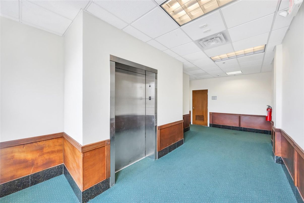 Elevator, Interior, Recessed Lighting