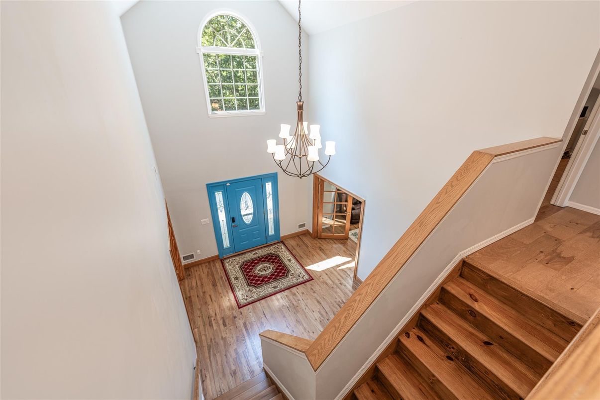 Chandelier, Interior, Wood Texture Flooring