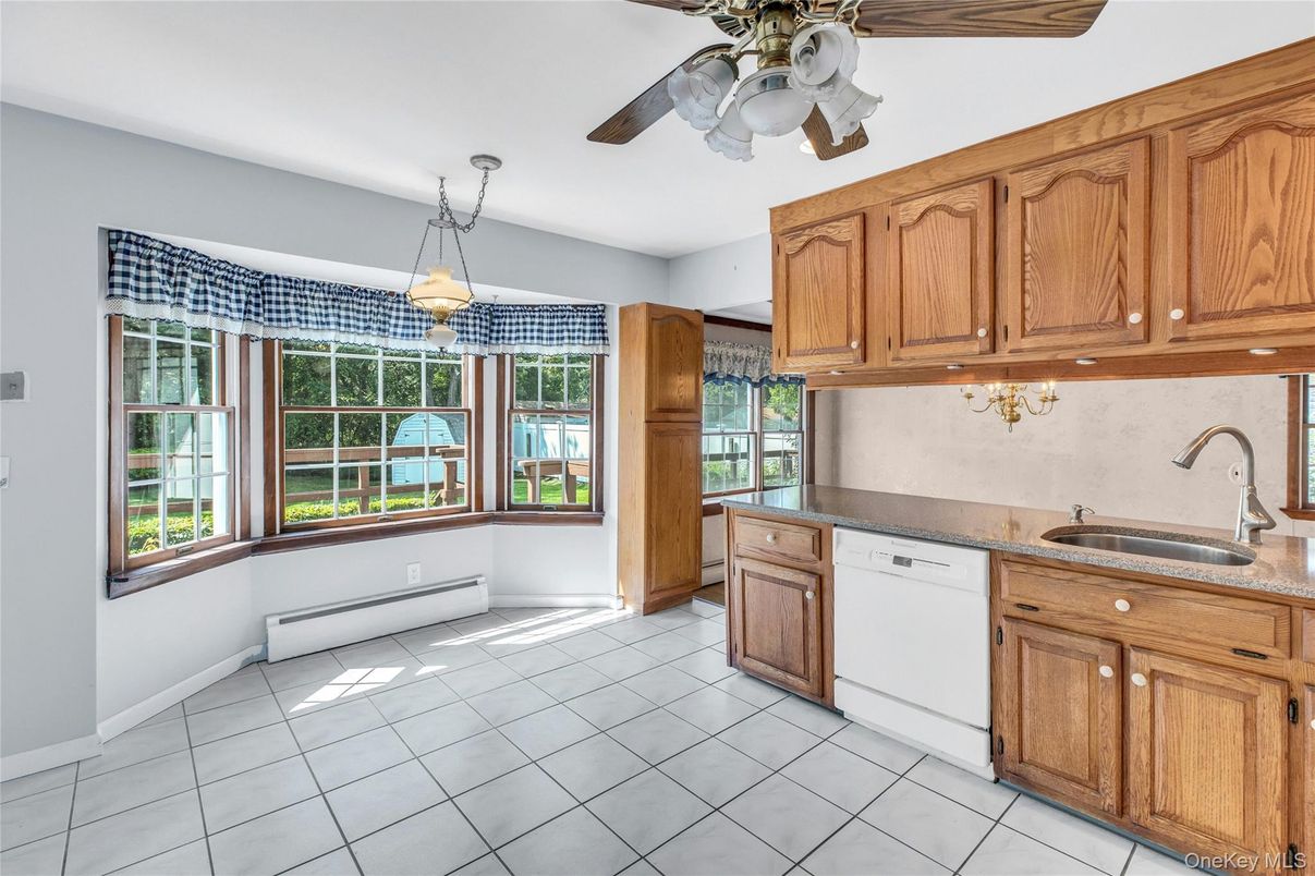 Interior, Kitchen, Pendant Lights