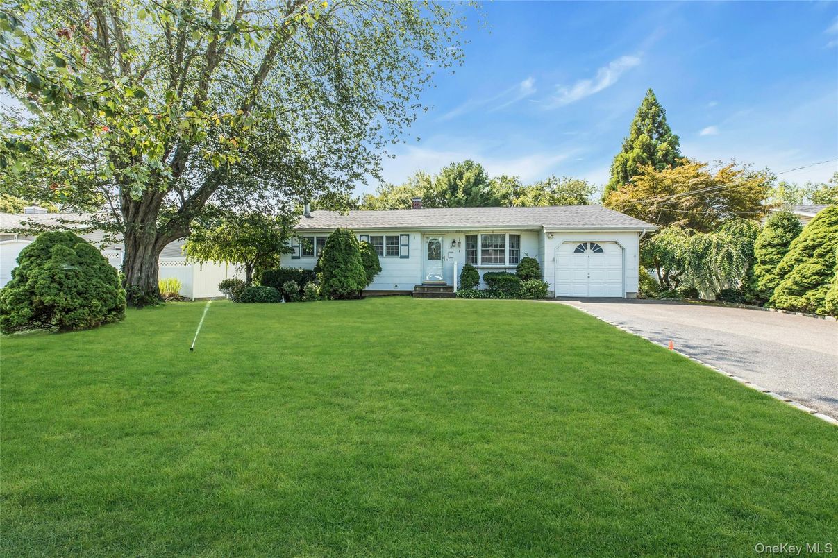 Attached, Backyard, Exterior, Facade, Ranch