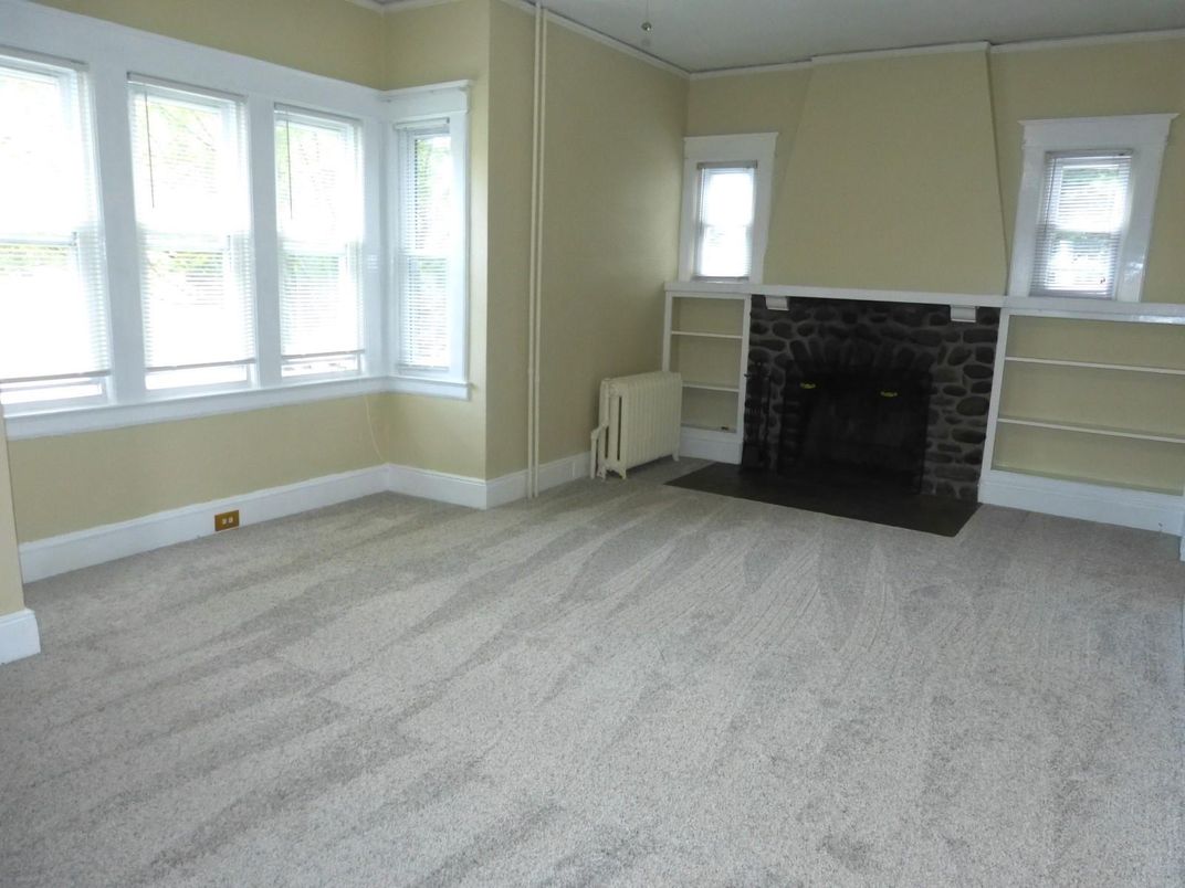 Empty room, Fireplace, Interior