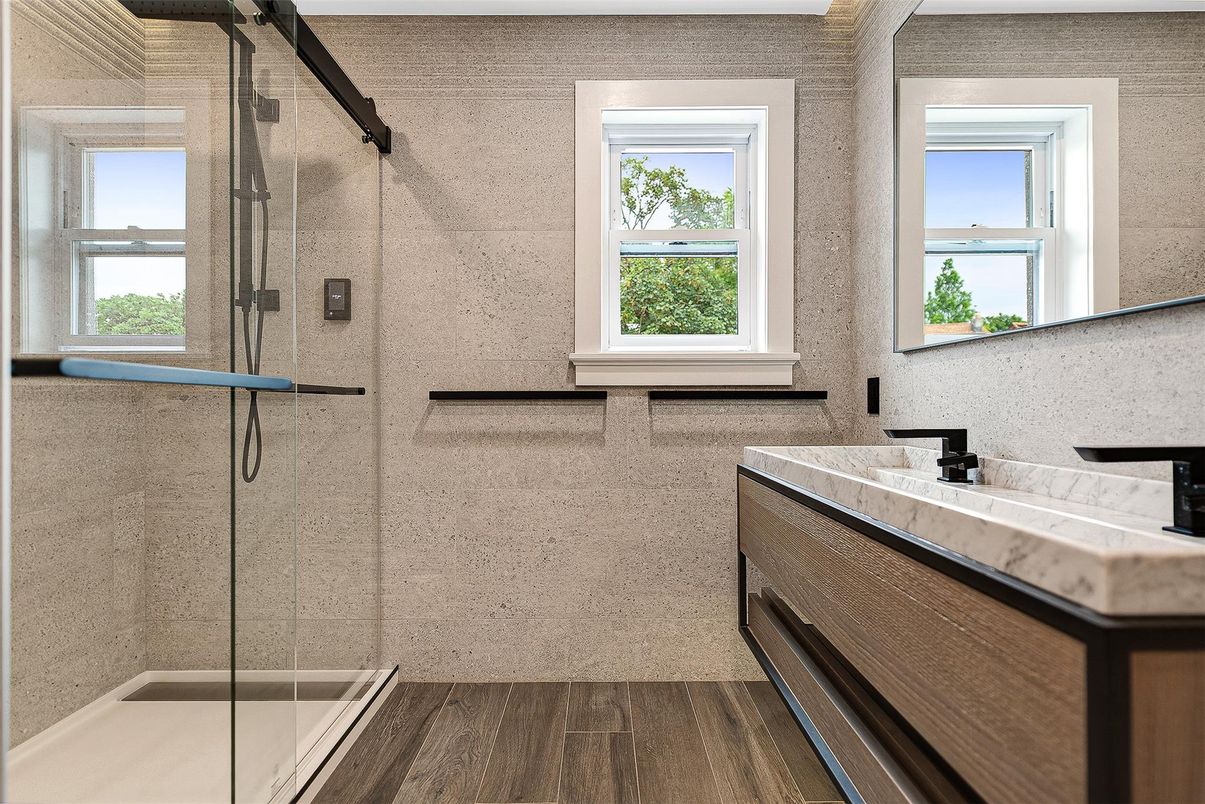 Bathroom, Dual Sink Vanities, Glass Shower, Interior
