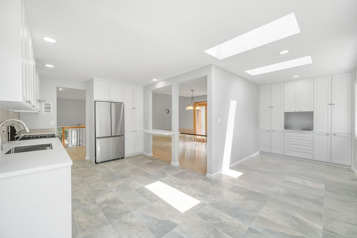 Interior, Kitchen, Pendant Lights, Recessed Lighting