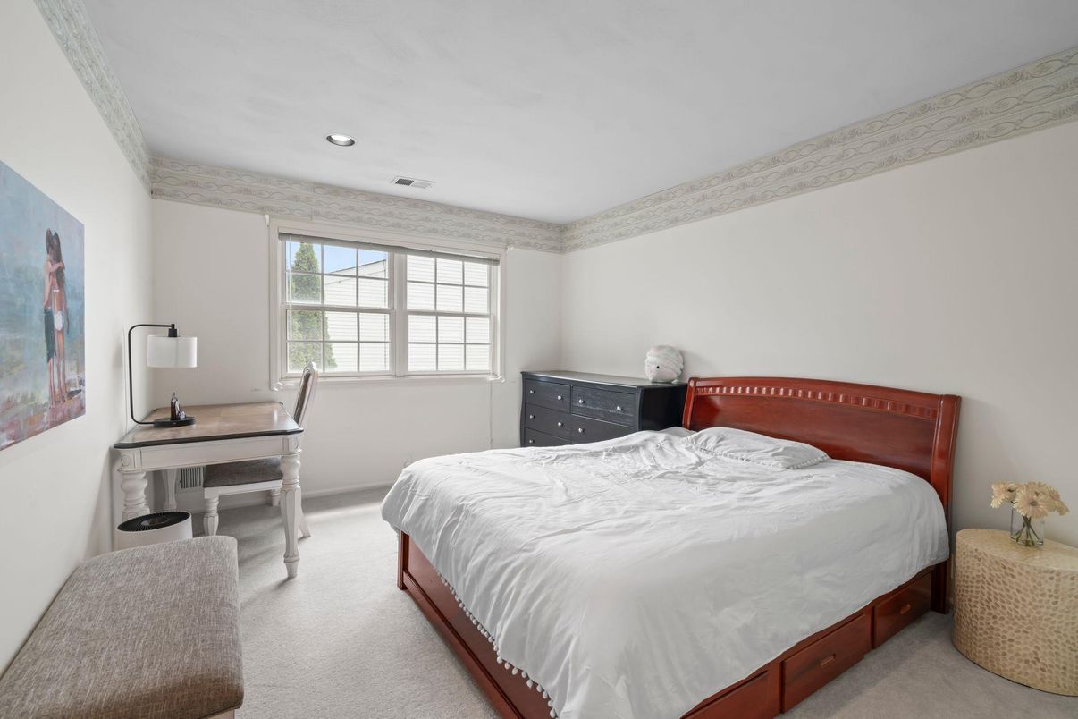 Bedroom, Home Office, Interior, Recessed Lighting