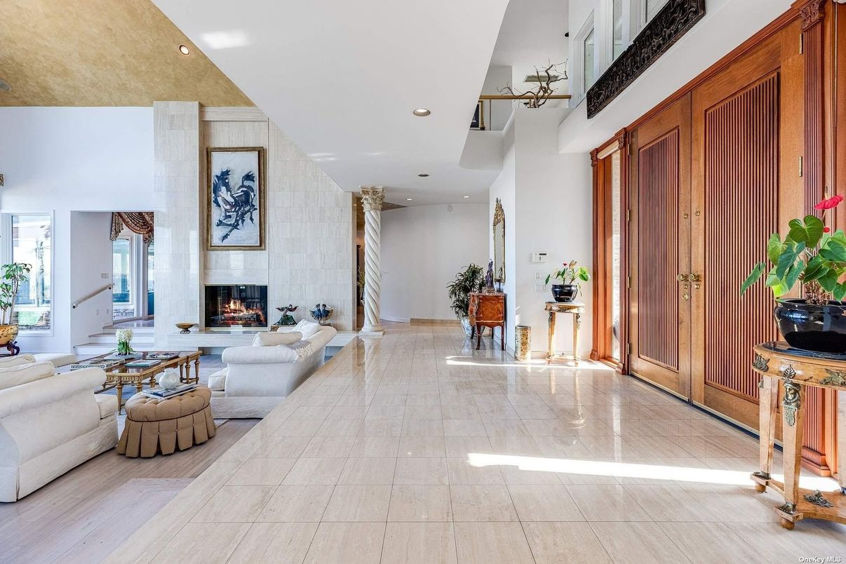 Fireplace, Interior, Living room, Recessed Lighting