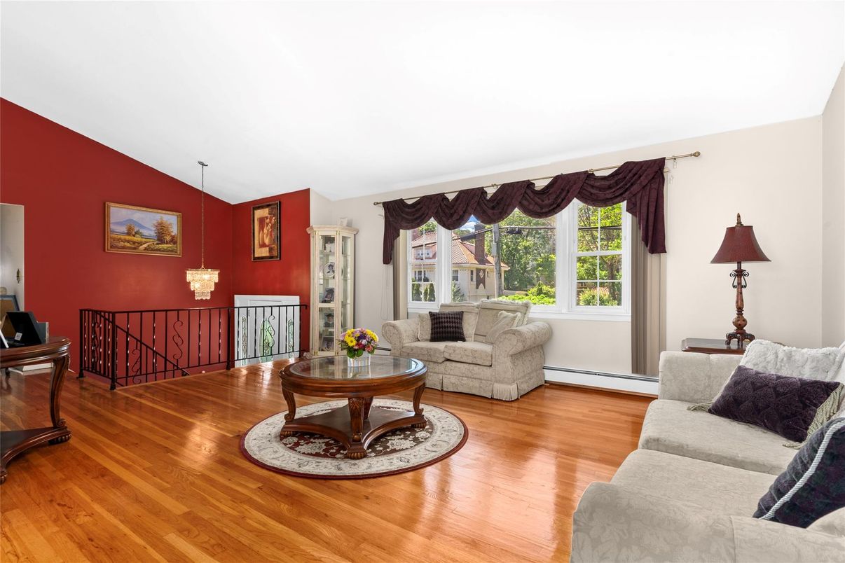 Chandelier, Interior, Living room, Wood Texture Flooring