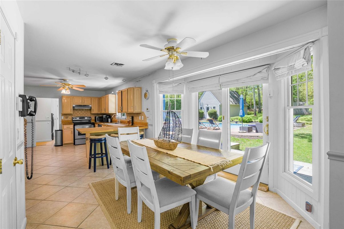 Dining room, Interior, Kitchen