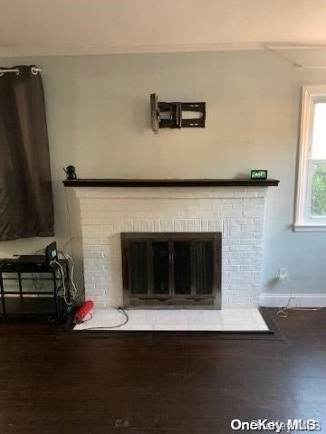 Fireplace, Interior