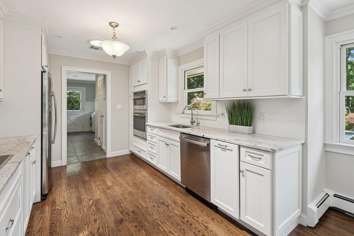 Interior, Kitchen, Stainless Steel Appliances, Wood Texture Flooring