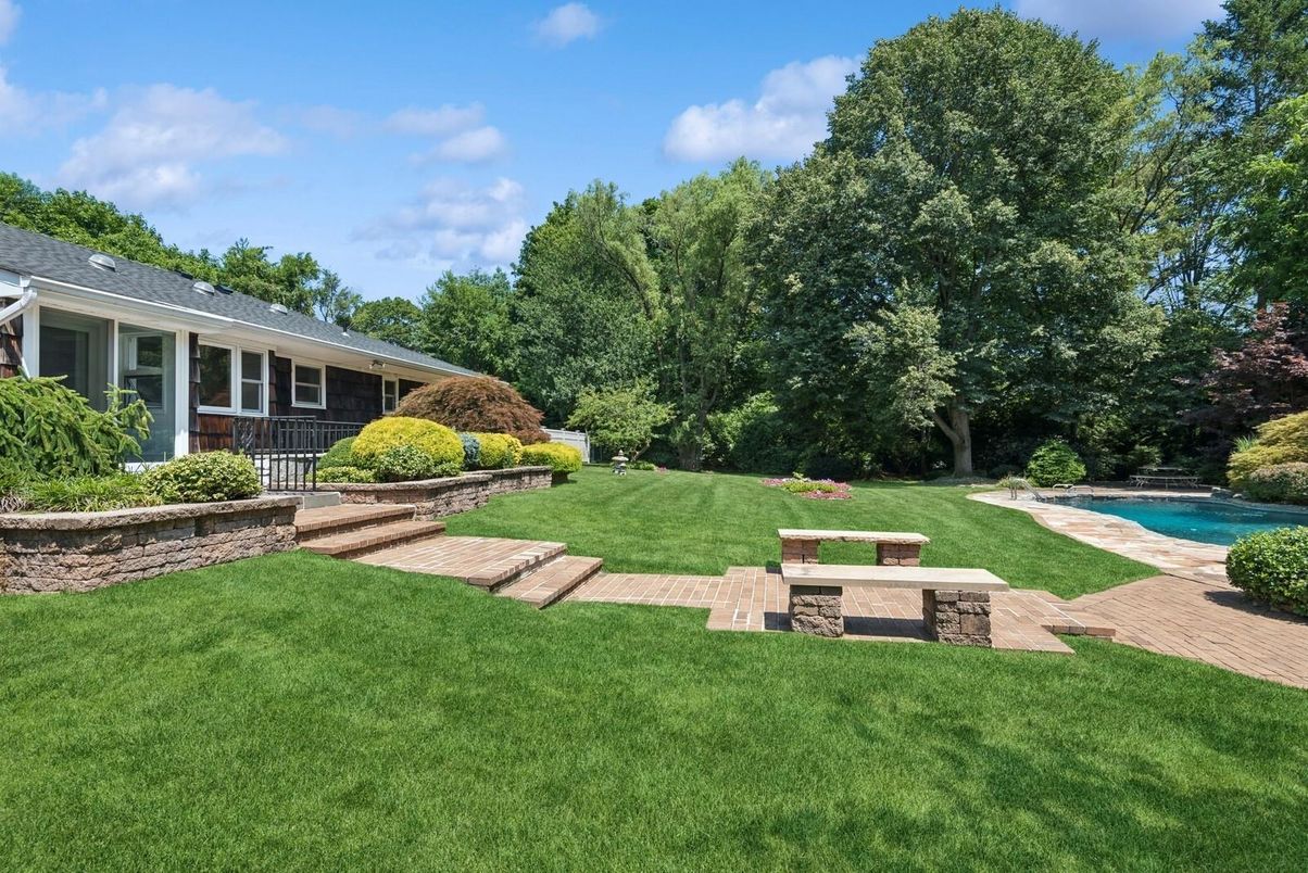 Backyard, Exterior, Pool
