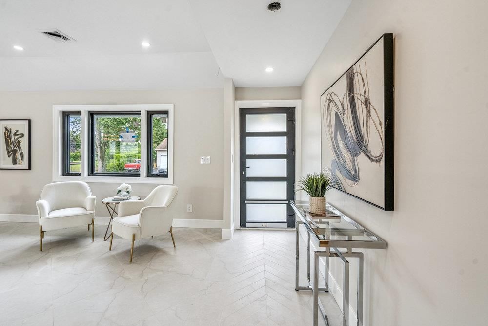 Interior, Marble, Recessed Lighting