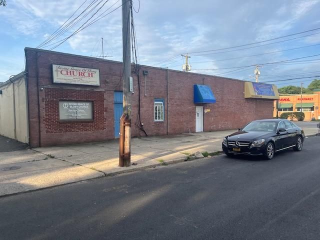 Exterior, Facade, Brick Facade, None