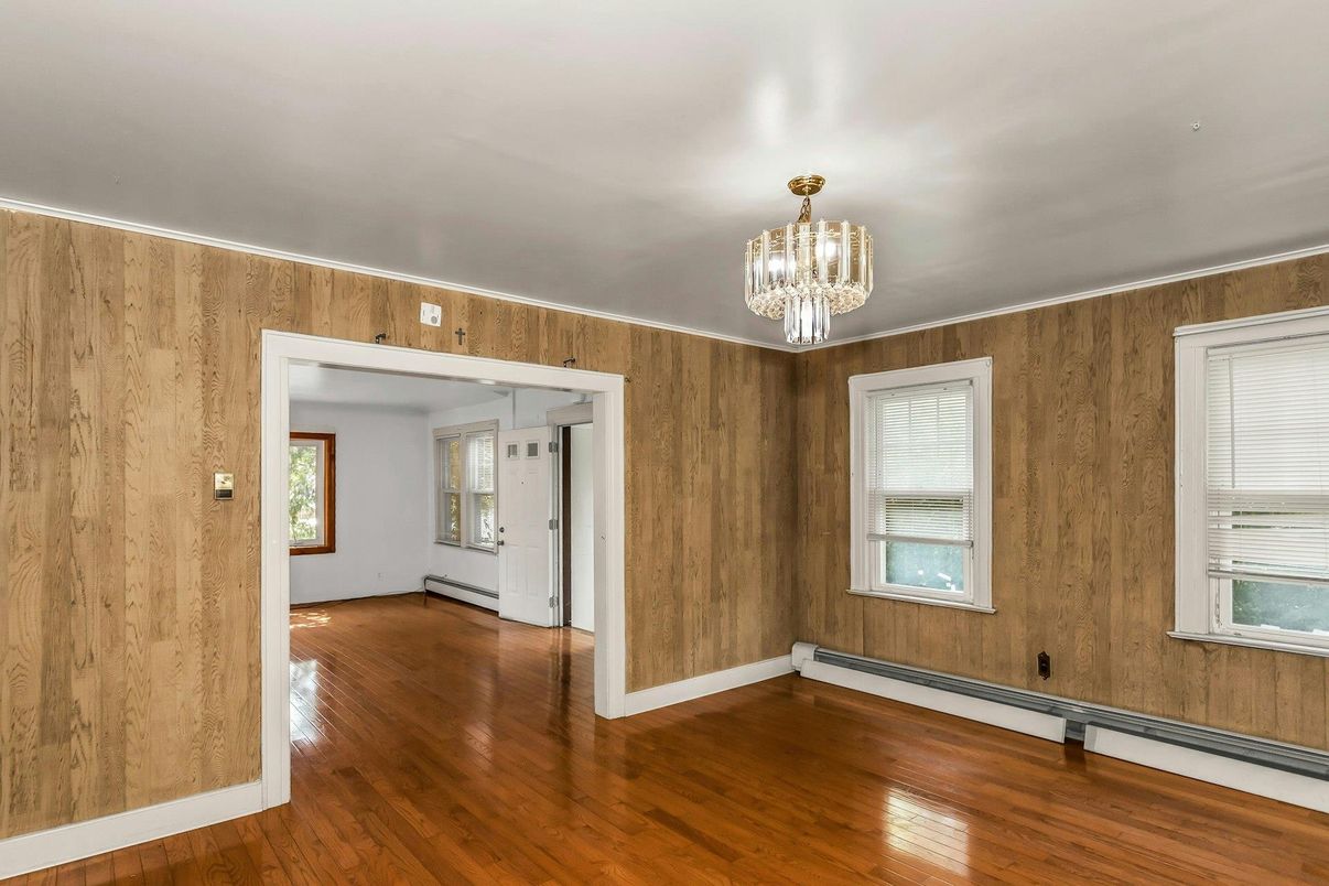 Chandelier, Empty room, Interior, Wood Texture Flooring, Wooden Walls