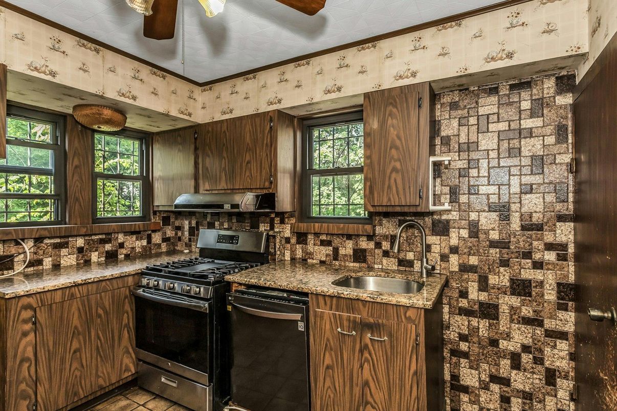 Interior, Kitchen, Stone Walls