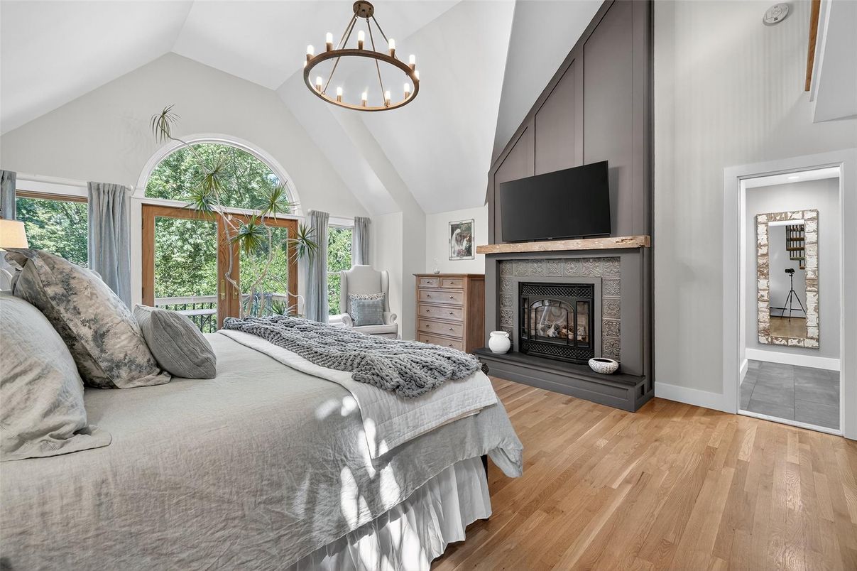 Bedroom, Fireplace, Interior, Pendant Lights, Wood Texture Flooring