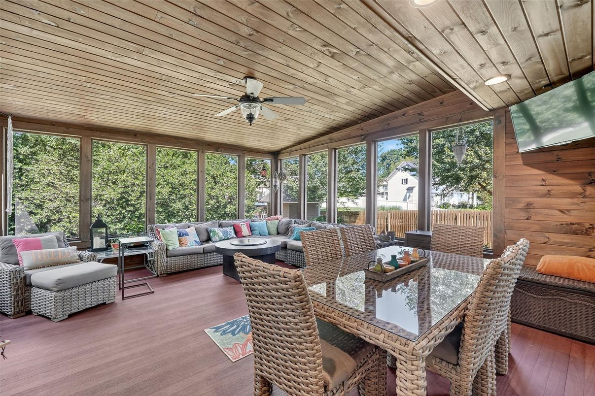 Dining room, Interior, Living room, Sun Room, Wooden Ceilings, Wood Texture Flooring, Wooden Walls
