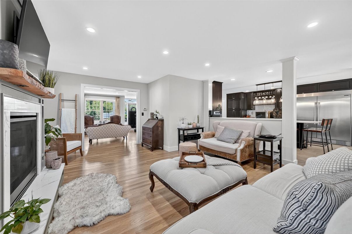 Interior, Kitchen, Living room, Recessed Lighting, Stainless Steel Appliances, Wood Texture Flooring