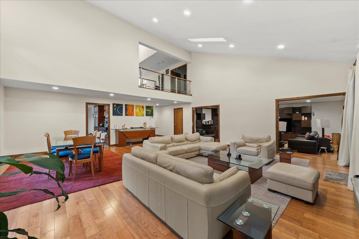 Dining room, Interior, Living room, Recessed Lighting, Wood Texture Flooring