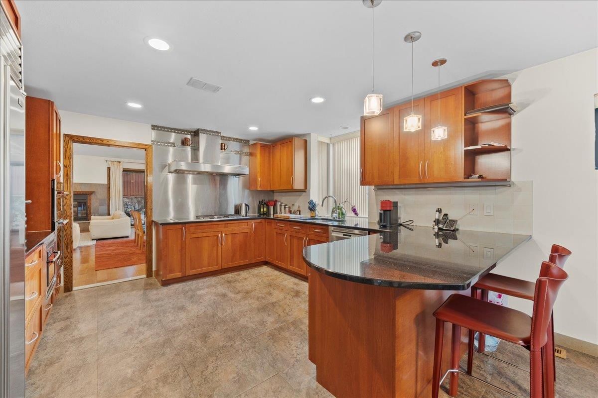 Interior, Kitchen, Pendant Lights, Recessed Lighting, Stainless Steel Appliances