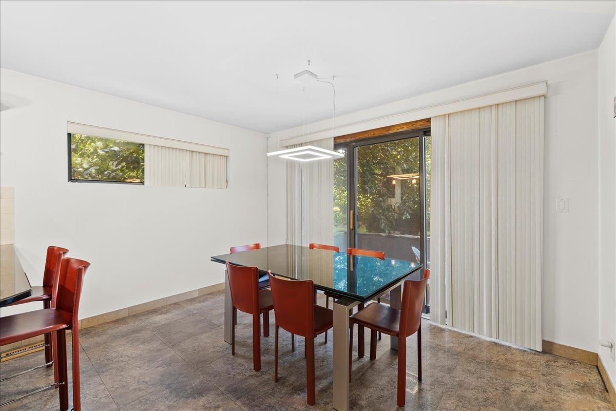 Dining room, Interior, Pendant Lights