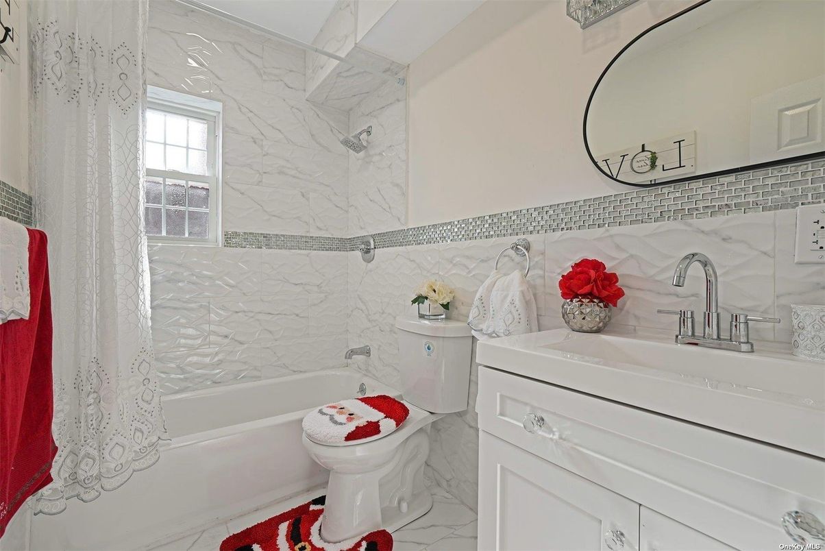 Bathroom, Interior, Marble Walls