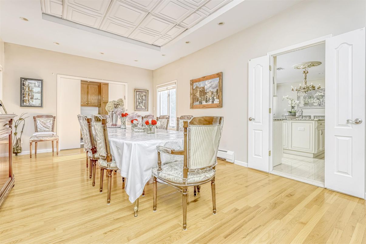 Dining room, Interior, Recessed Lighting, Wood Texture Flooring