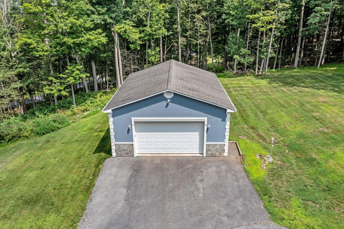 Backyard, Detached Garage, Exterior