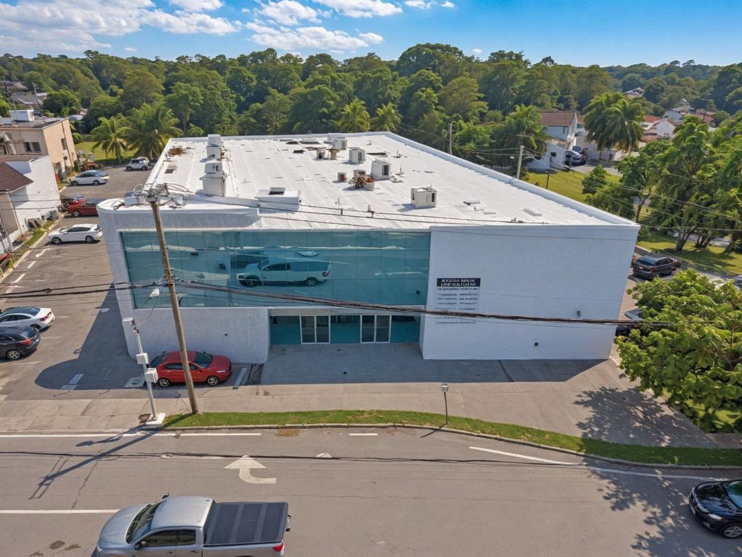 Exterior, Drone