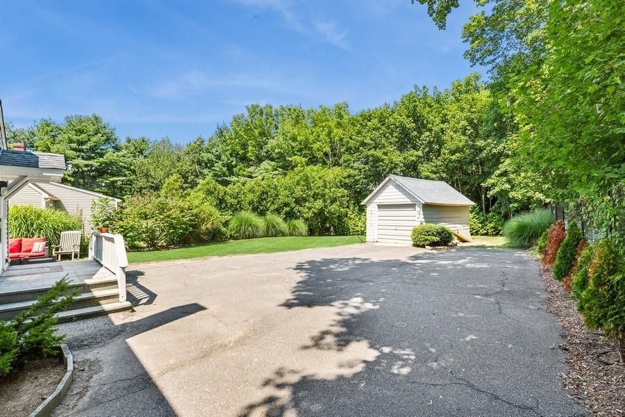 Backyard, Detached Garage, Exterior