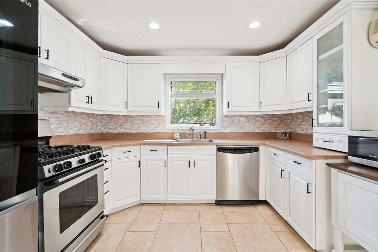 Interior, Kitchen, Recessed Lighting, Stainless Steel Appliances