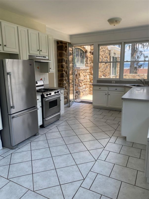 Interior, Kitchen, Stone Walls