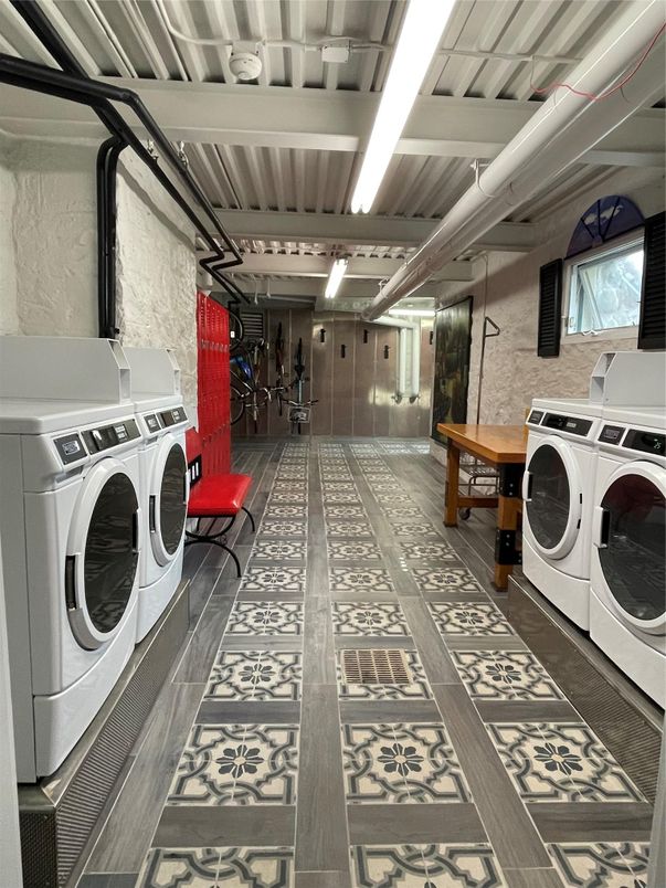 Interior, Washer