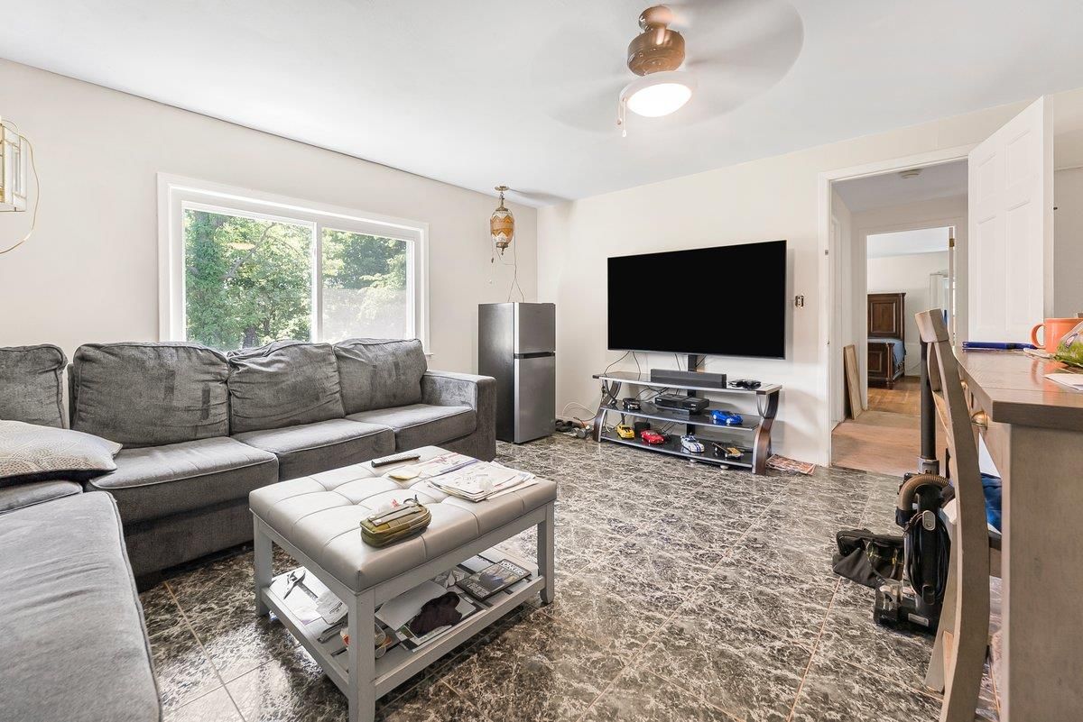 Interior, Living room
