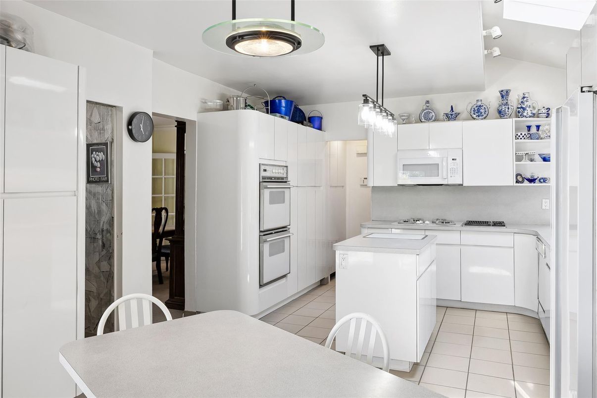 Interior, Kitchen, Pendant Lights, Washer