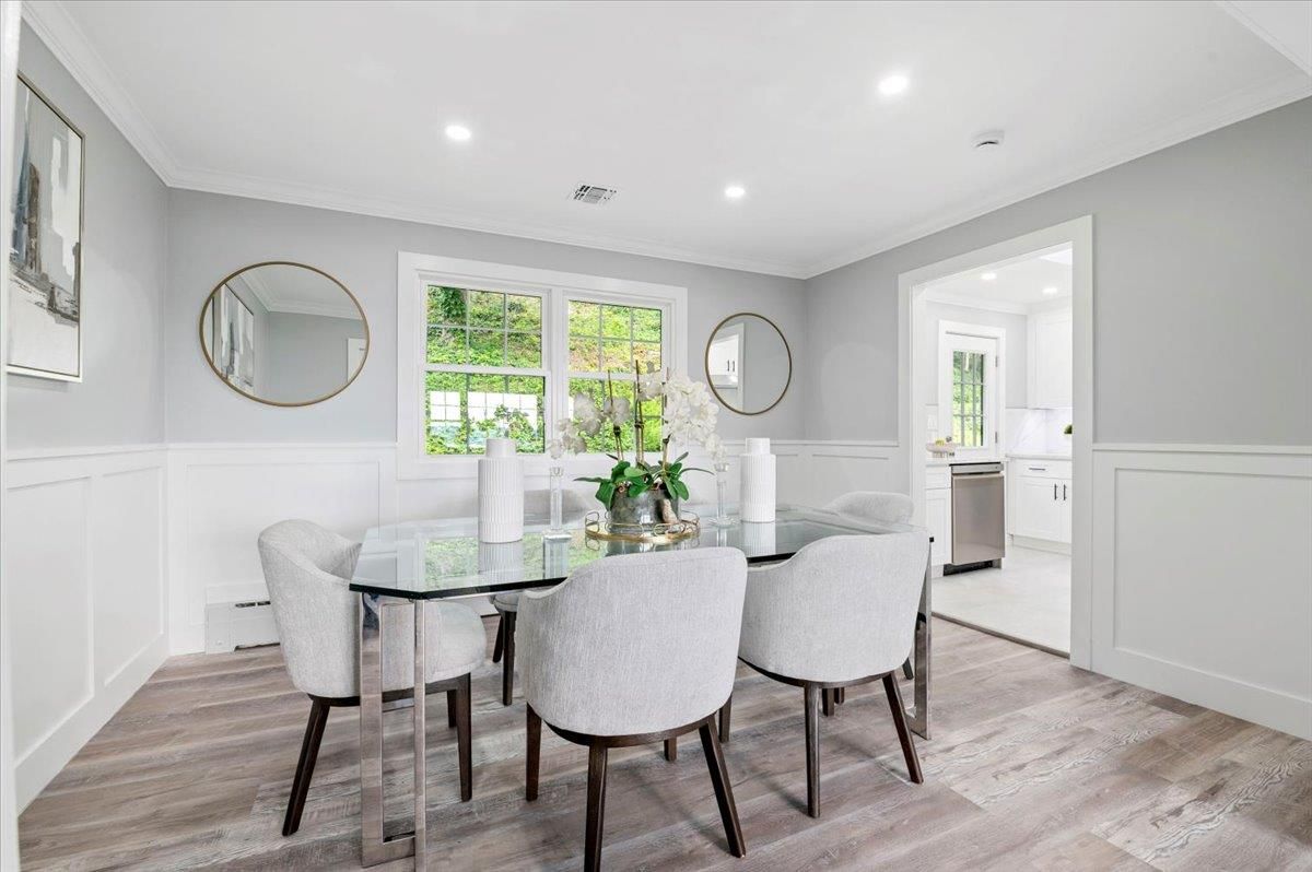 Dining room, Interior, Kitchen, Recessed Lighting, Wood Texture Flooring