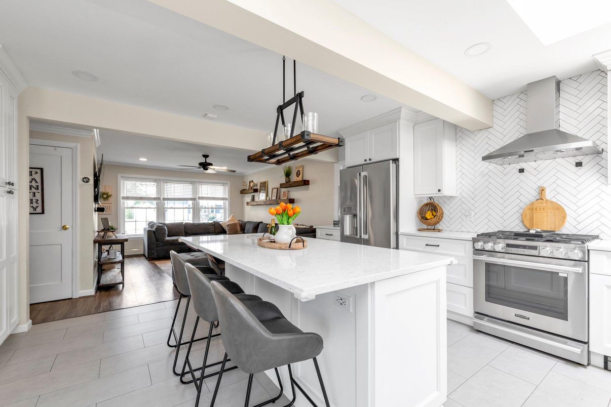 Interior, Kitchen, Living room, Recessed Lighting, Stainless Steel Appliances, Wood Texture Flooring