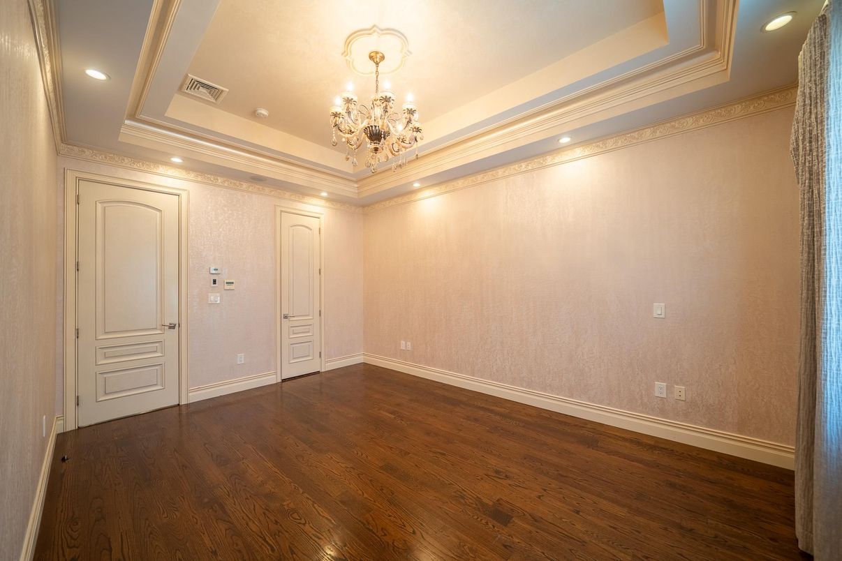 Chandelier, Empty room, Interior, Recessed Lighting, Wood Texture Flooring
