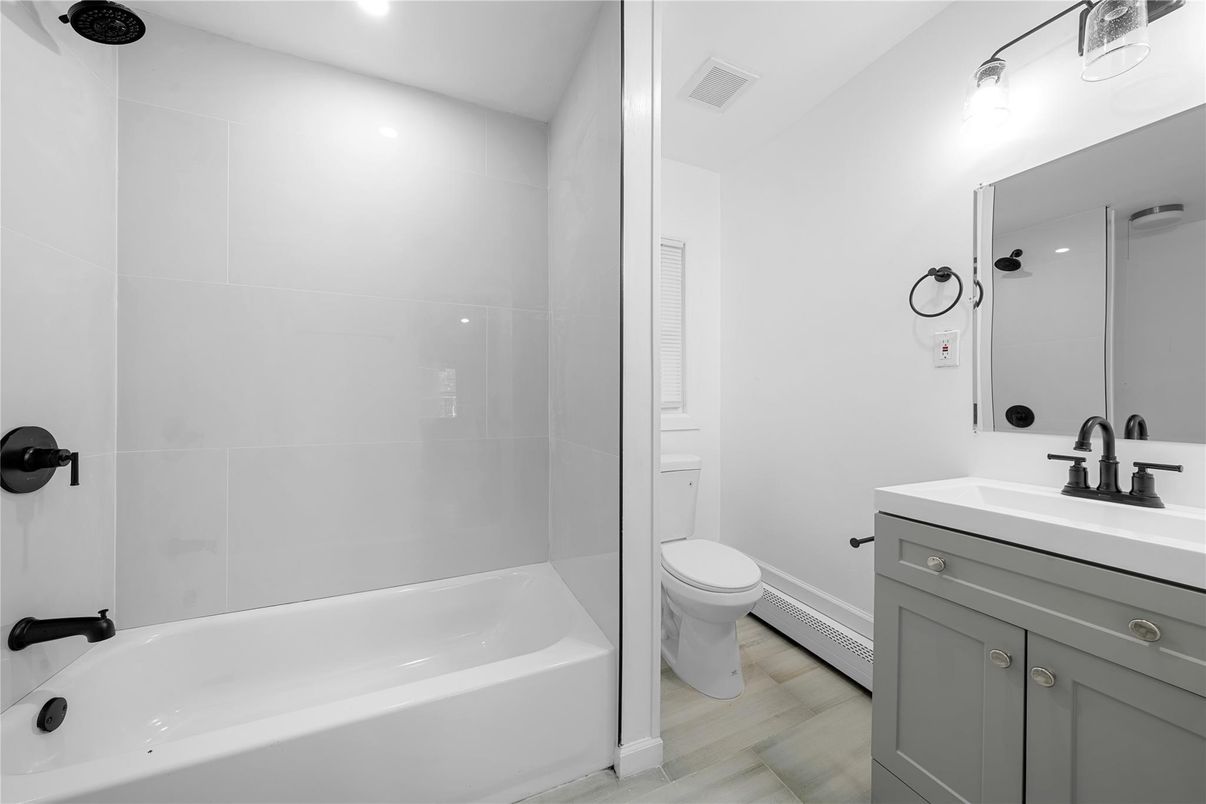 Bathroom, Interior, Recessed Lighting, Wood Texture Flooring