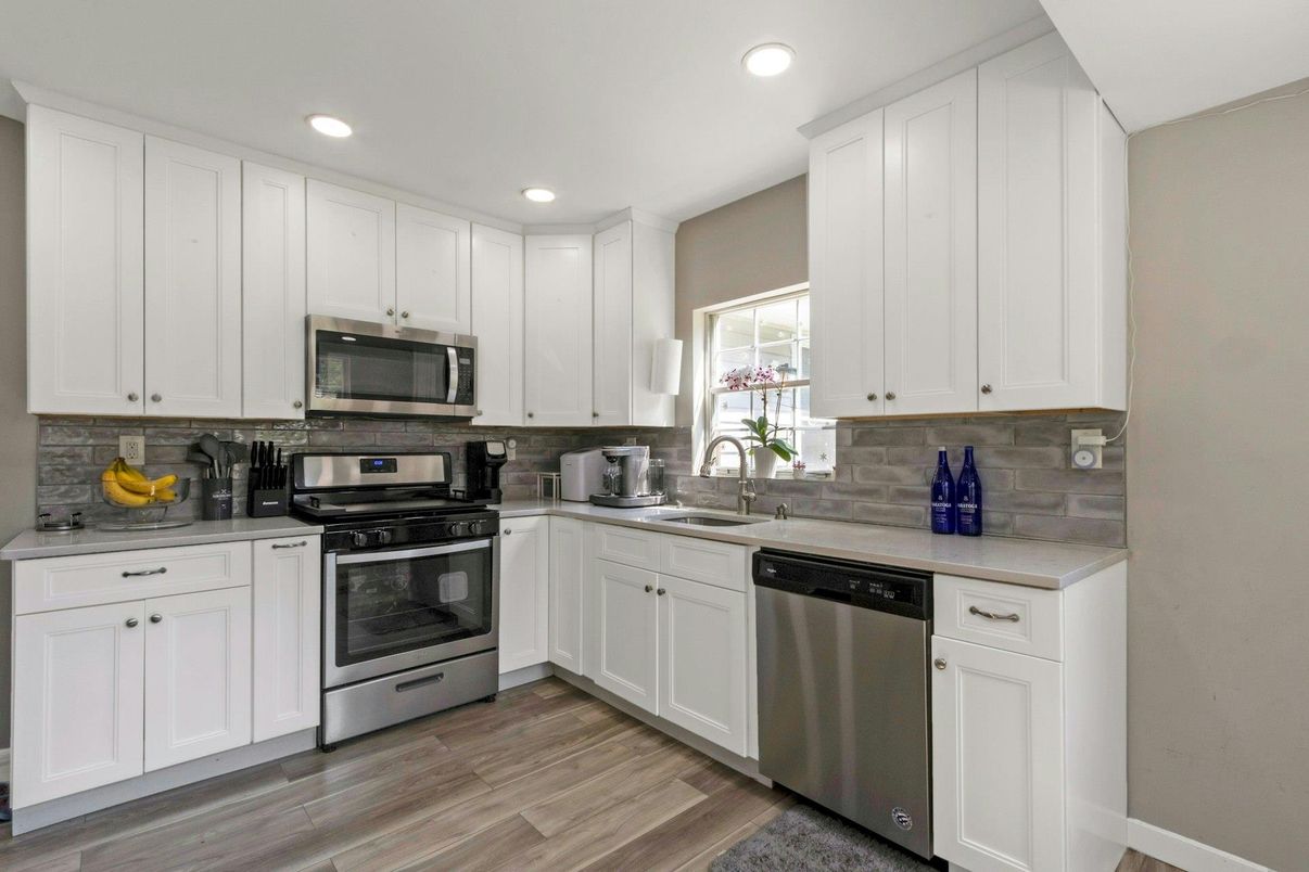 Interior, Kitchen, Recessed Lighting, Stainless Steel Appliances, Wood Texture Flooring