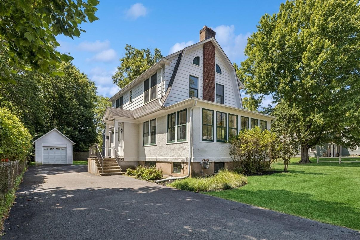 Backyard, Detached Garage, Exterior, Facade, Queen Anne Victorian
