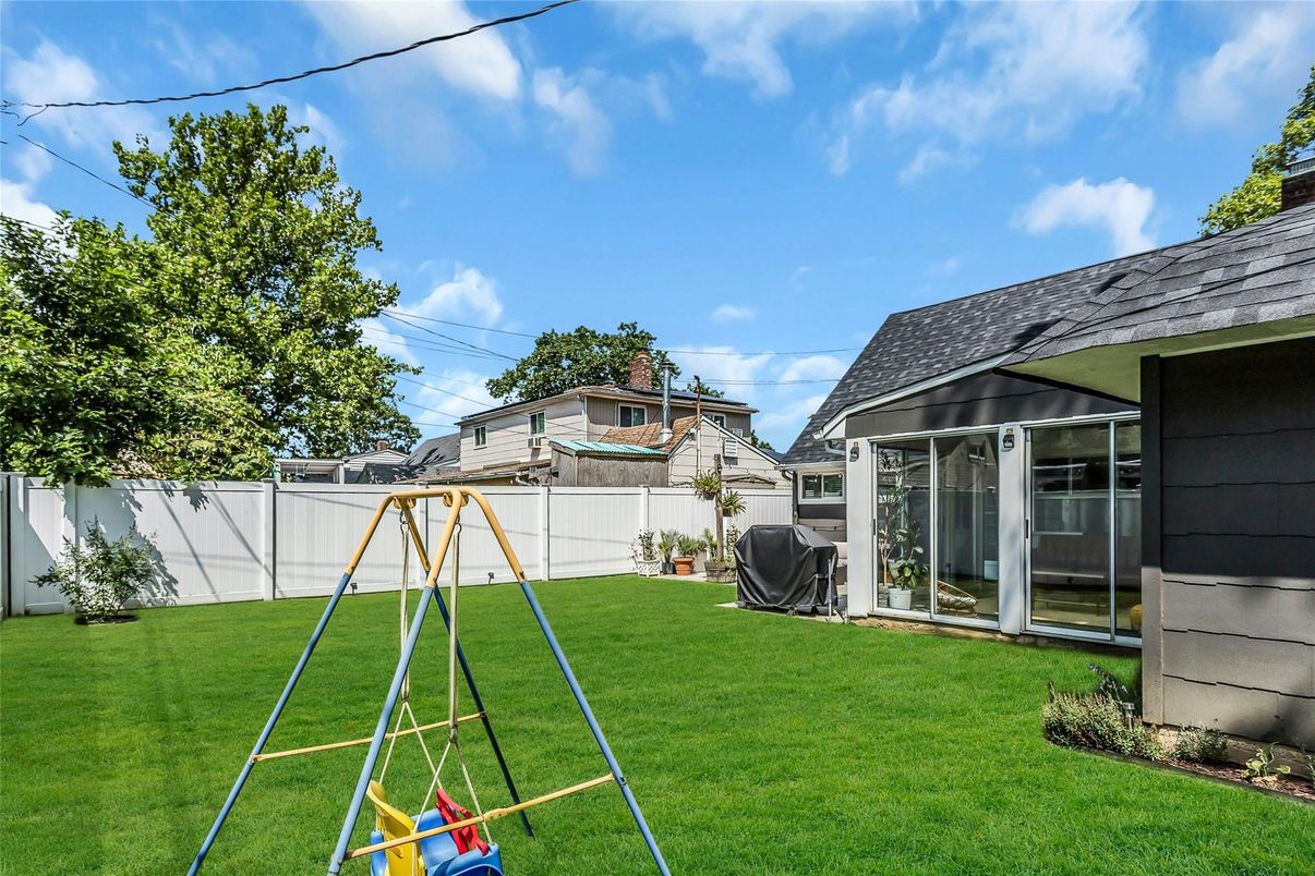 Backyard, Exterior, Playground