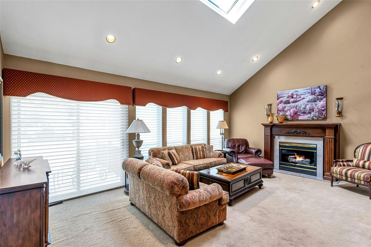 Fireplace, Interior, Living room, Recessed Lighting