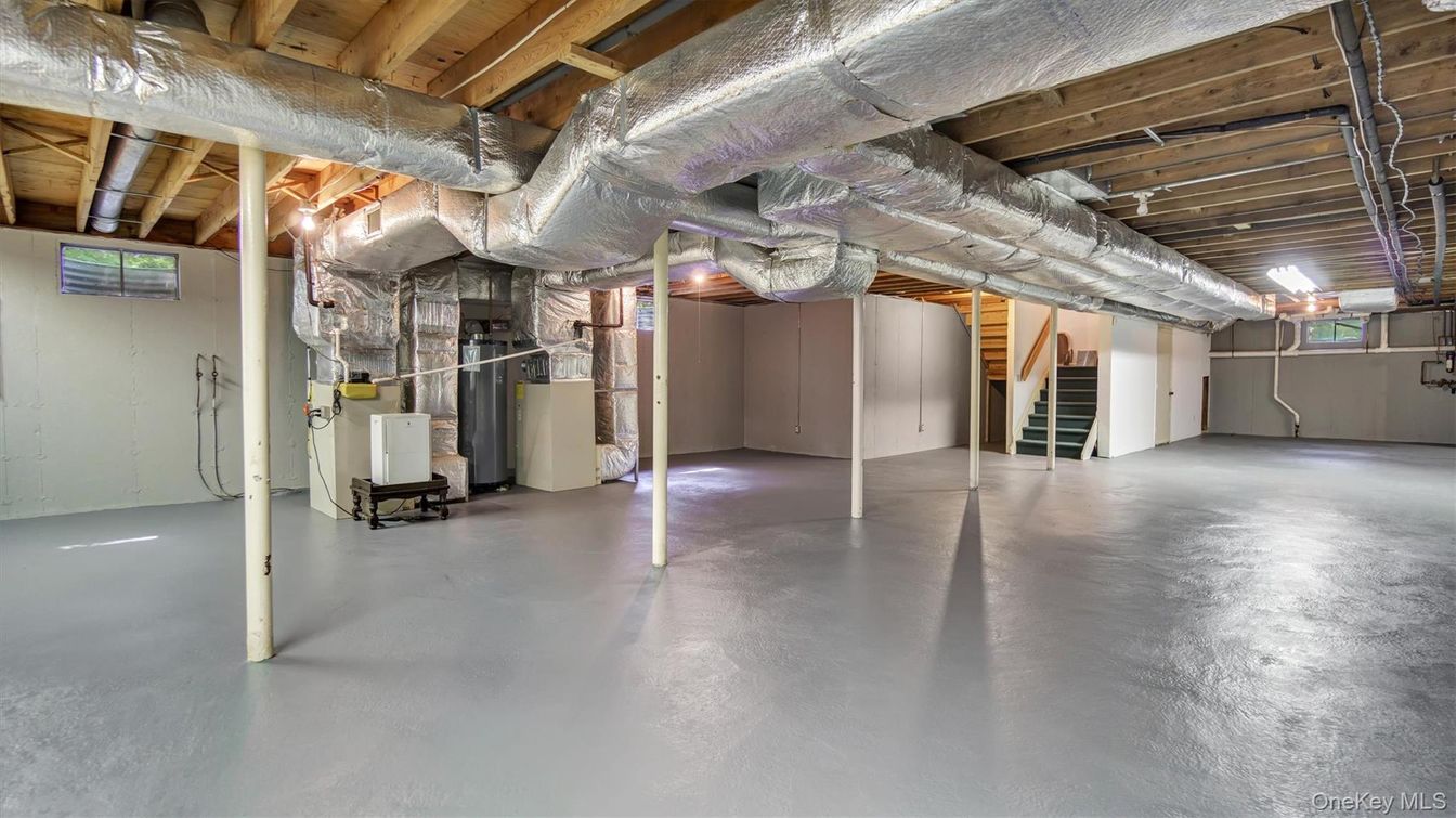 Interior, Wooden Beams