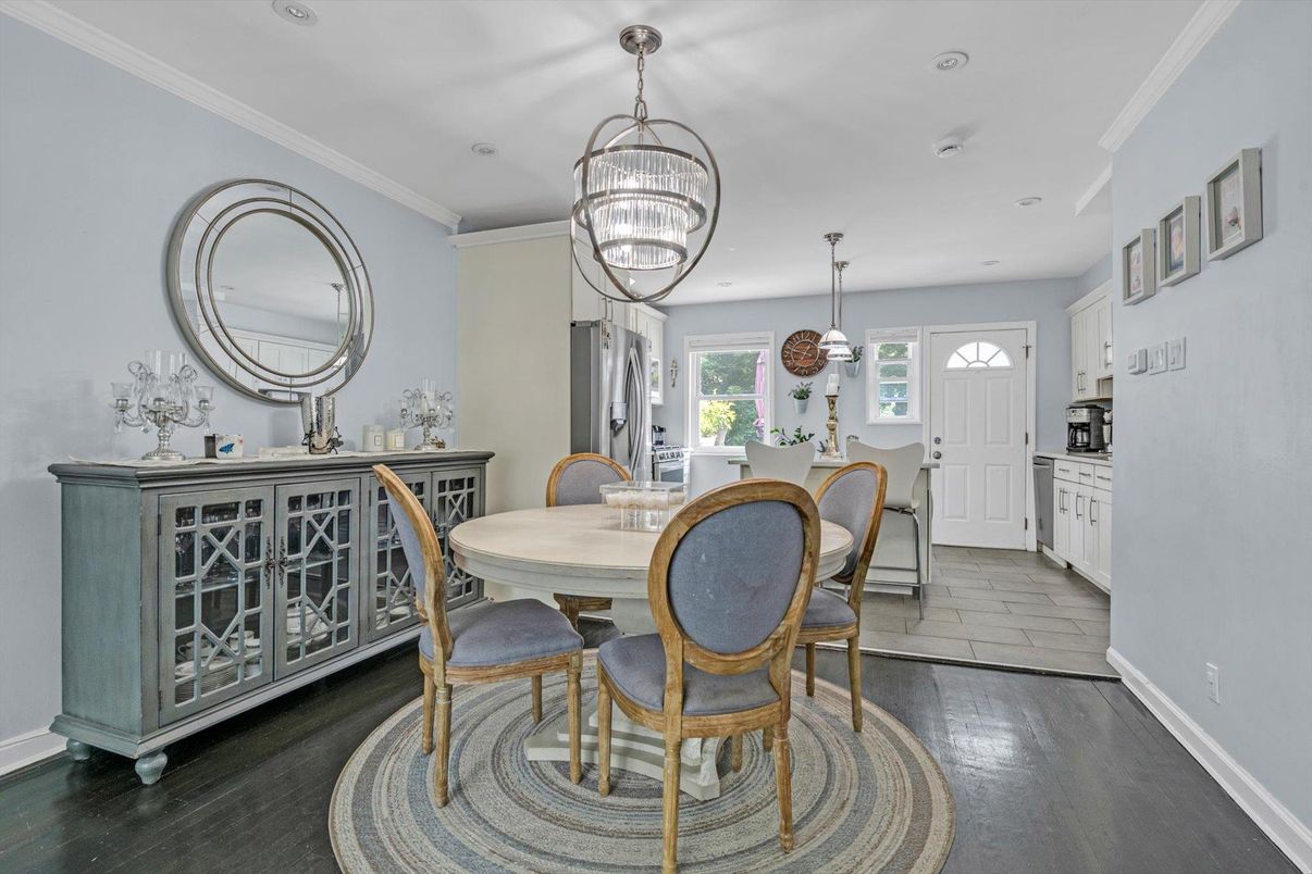 Chandelier, Dining room, Interior, Pendant Lights, Recessed Lighting